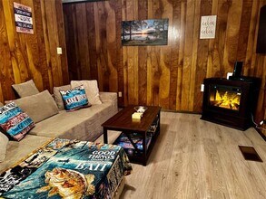 240 Overlook Trail in Gun Barrel City, TX - Building Photo - Building Photo