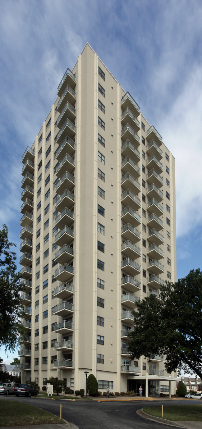 The Crawford in Portsmouth, VA - Building Photo - Building Photo