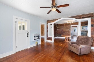 408 S Gabriel St in Granger, TX - Building Photo - Building Photo