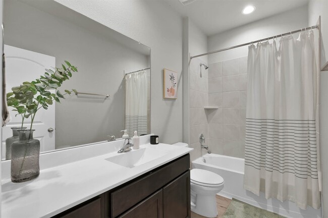 2254 Strong Horse Dr