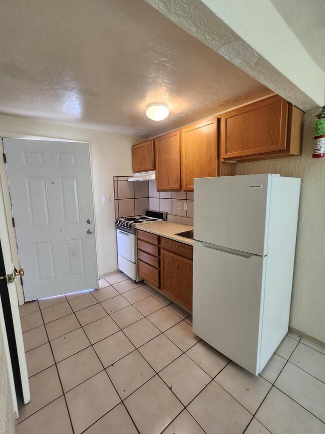 221 Maple St NE in Albuquerque, NM - Building Photo - Building Photo
