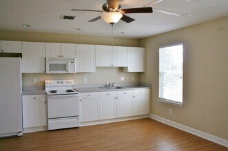 4028 Colleton Ct in Tallahassee, FL - Building Photo - Building Photo