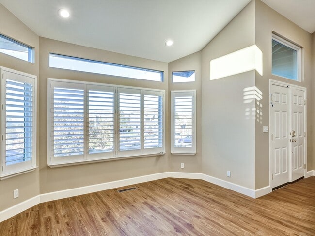 1101 Rock Creek Way in Concord, CA - Building Photo - Building Photo