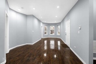 7210 S Carpenter St, Unit 1 in Chicago, IL - Foto de edificio - Building Photo