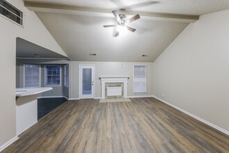 100 Springview Ln in Huntsville, AL - Building Photo - Building Photo