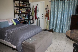 408 W 37th St-Unit -9B in Austin, TX - Building Photo - Building Photo