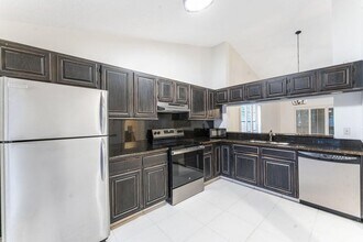 3088 Inglewood Terrace in Boca Raton, FL - Building Photo - Building Photo