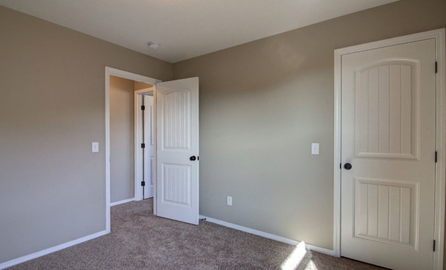 property at 5512 West Dr