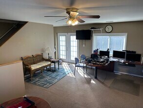 16828 Manchester Rd in Wildwood, MO - Building Photo - Building Photo