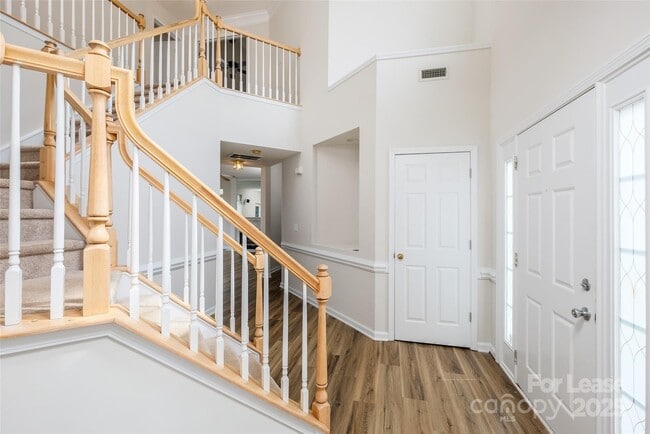 16017 Woodcote Dr in Huntersville, NC - Building Photo - Building Photo
