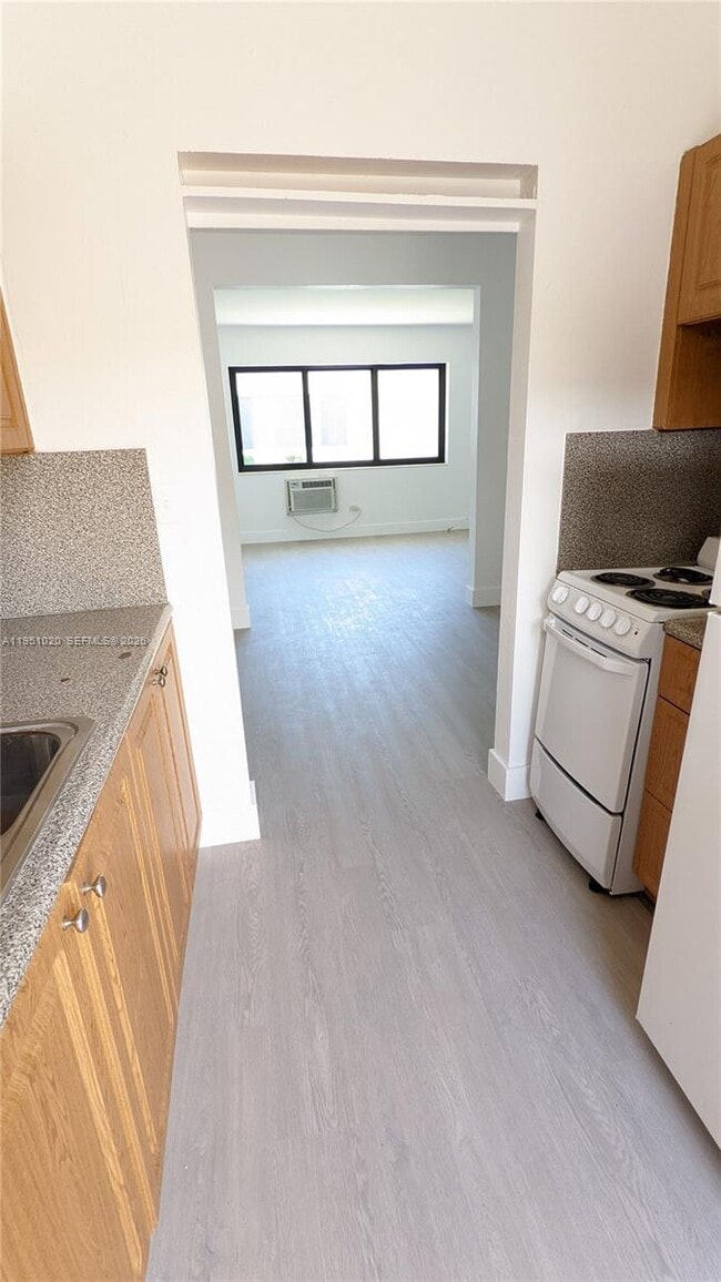 811 81st St in Miami Beach, FL - Building Photo - Building Photo