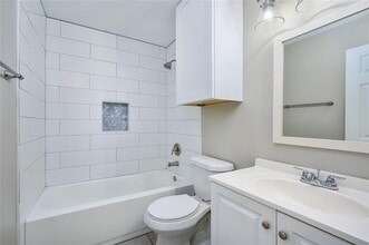 520 Cutty Trail in Lakeway, TX - Building Photo - Building Photo