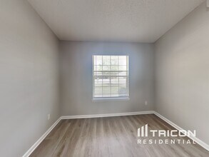 3397 Westfield Dr in Green Cove Springs, FL - Foto de edificio - Building Photo
