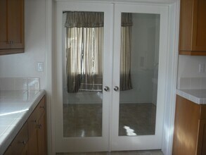 191 Morning Breeze Ln in Port Hueneme, CA - Building Photo - Building Photo