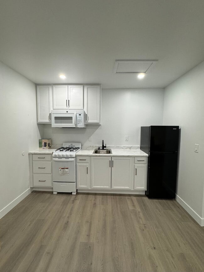 property at 13477 La Mesa Dr