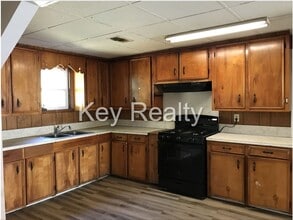 123 Hickory St in Pineville, LA - Building Photo - Building Photo