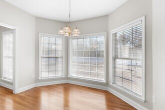 1811 Old Carriage Trail in Statesboro, GA - Building Photo - Building Photo