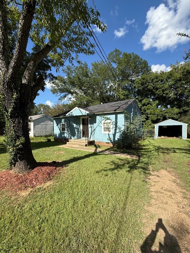 2962 Greenwood Ave in Jackson, MS - Building Photo - Building Photo