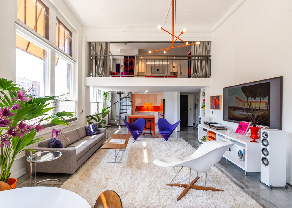 523 Grand Blvd in Kansas City, MO - Building Photo