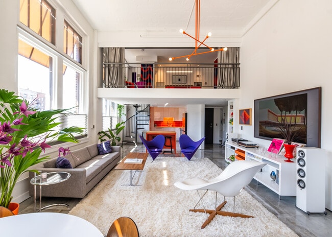 property at 523 Grand Blvd