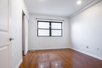 1086 Broadway in Brooklyn, NY - Building Photo - Building Photo