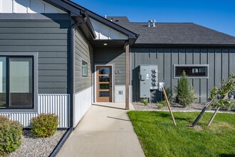 Farmstead Townhomes in Billings, MT - Foto de edificio - Building Photo