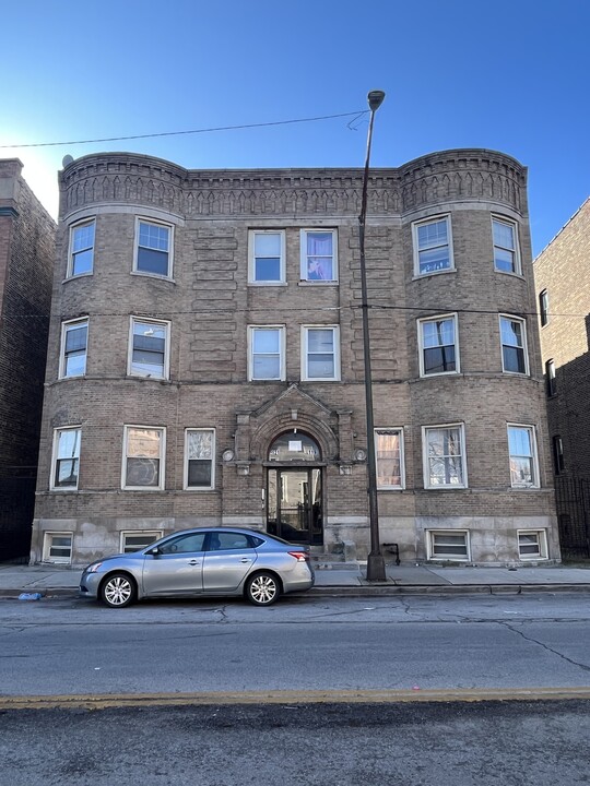 119 E 59th St in Chicago, IL - Building Photo