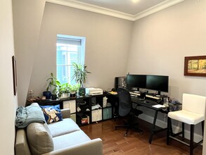 22 Hamlet St in Somerville, MA - Building Photo - Building Photo