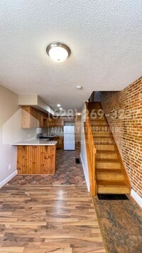 1161 Sargeant St photo'