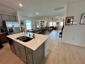 9613 Oxbow Strap Dr in Austin, TX - Building Photo - Building Photo