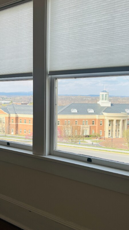 812 Tyler Ave in Radford, VA - Foto de edificio - Building Photo