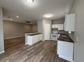 3118 Barberry Dr in Houston, TX - Building Photo - Building Photo