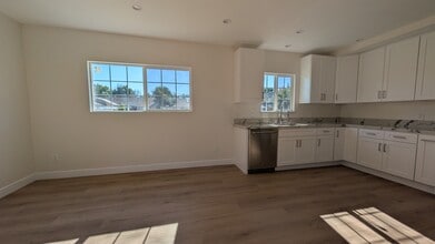 16625 Osborne St, Unit ADU in North Hills, CA - Building Photo - Building Photo