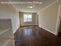 928 Victory Ave photo'