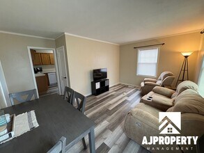 809 E Presentation St in Sioux Falls, SD - Building Photo - Building Photo