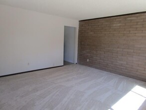 569 W Pabor Way, Unit 2 in Fruita, CO - Building Photo - Building Photo