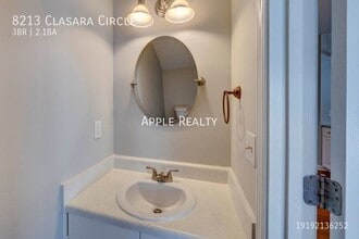 8213 Clasara Cir in Raleigh, NC - Building Photo - Building Photo