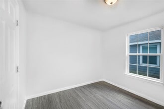 632 Luke St in Dayton, TX - Building Photo - Building Photo