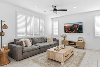 76273 Cornell Wy in Palm Desert, CA - Building Photo - Building Photo