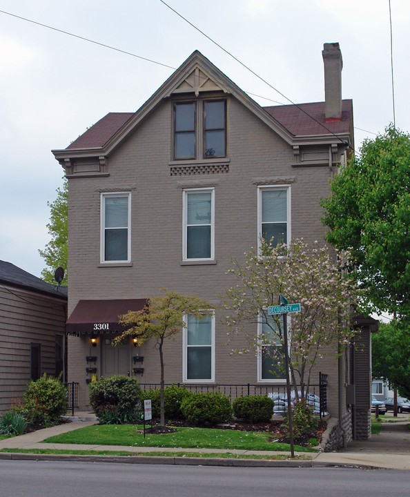 3301 Decoursey Ave in Covington, KY - Building Photo