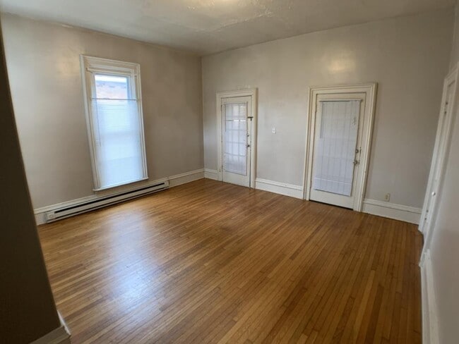 308 N Madriver St in Bellefontaine, OH - Building Photo - Building Photo