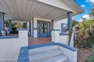 5316 Colonial Ave in Jacksonville, FL - Building Photo - Building Photo