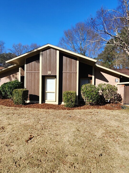 3914 Watermelon Rd in Northport, AL - Building Photo