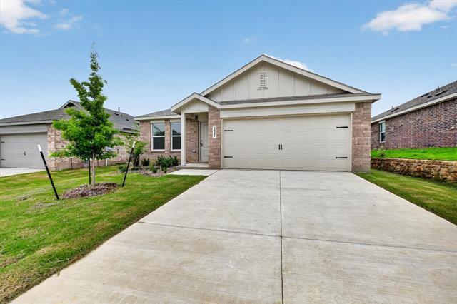 2051 Stable Ln in Aubrey, TX - Building Photo - Building Photo