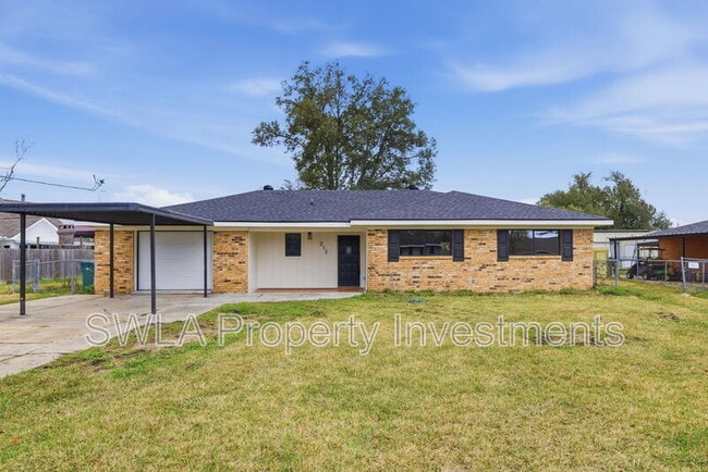 property at 213 Dewitt St