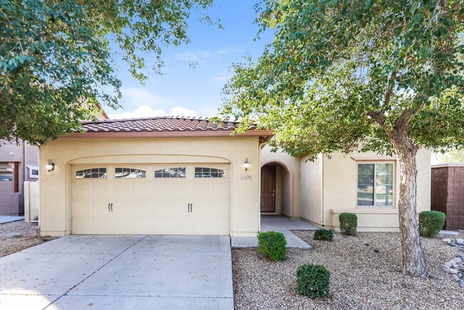 property at 15629 W MacKenzie Dr