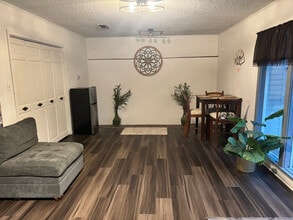 2321 N Calion Rd in El Dorado, AR - Foto de edificio - Building Photo