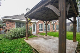 2218 Millerton Ln in Katy, TX - Building Photo - Building Photo