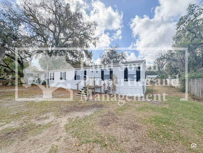 4833 Myrtle View Dr N in Mulberry, FL - Building Photo - Building Photo