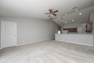 859 Franconville Ct in Kissimmee, FL - Building Photo - Building Photo